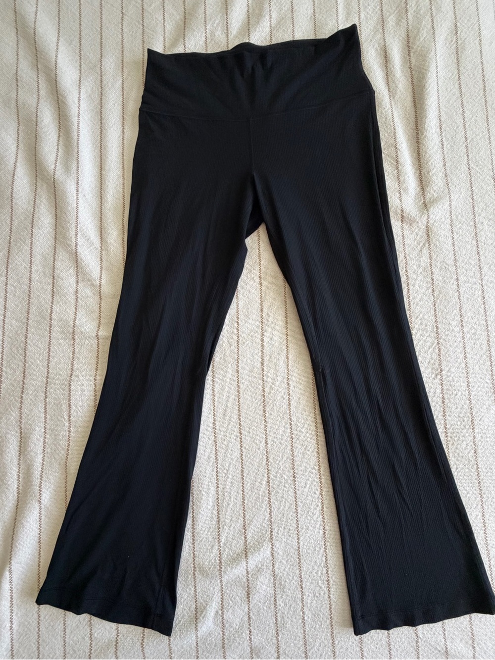 Lululemon Align Mini Flare - Black Rib